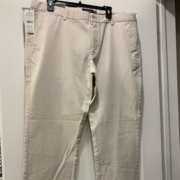 Lord & Taylor Other - NEW Men’s khakis: Black and Brown brand!!